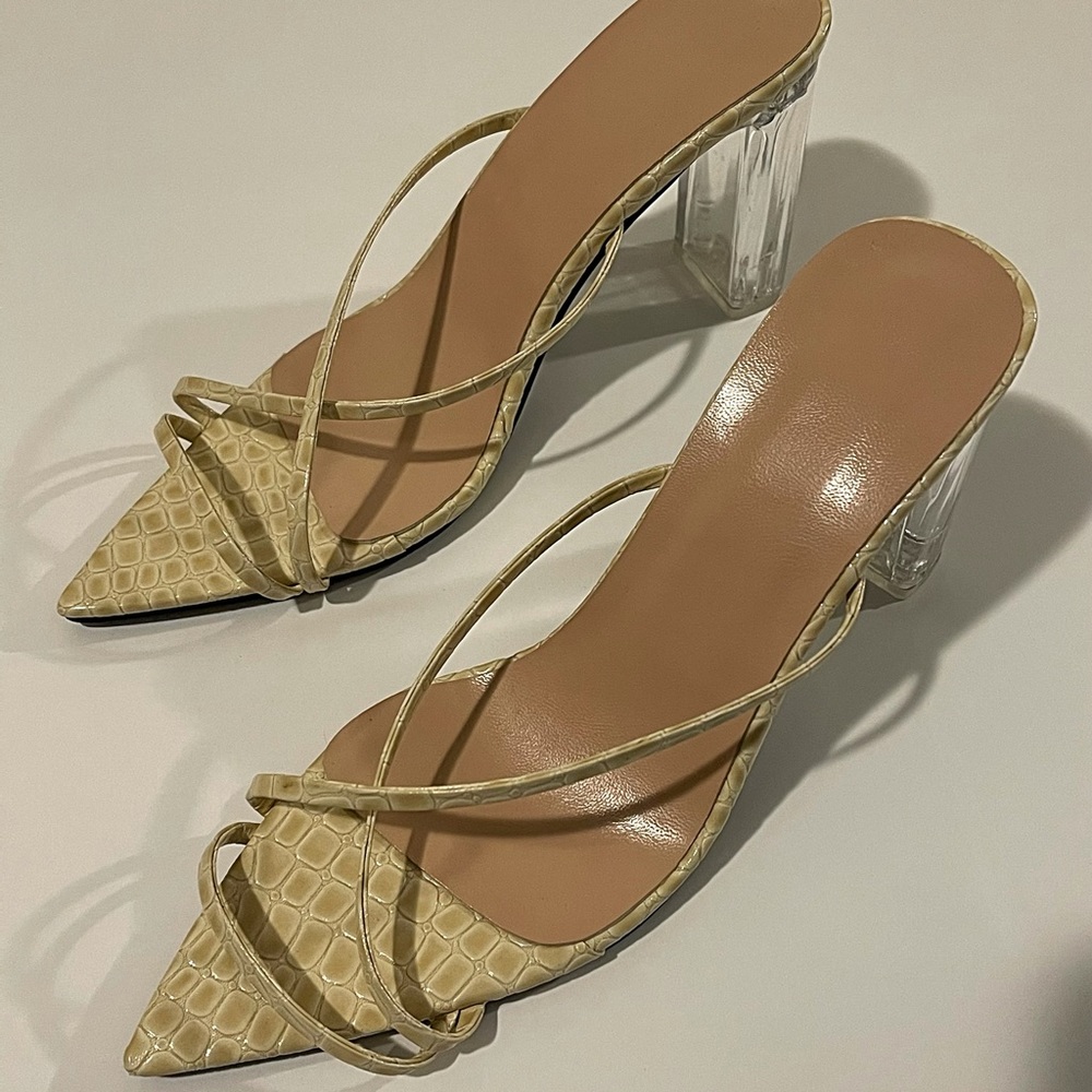 Baby Cream Yellow High Heel Size 35 (5.5)